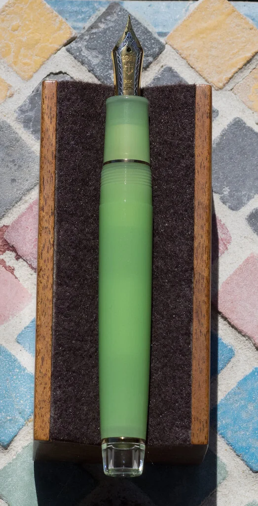 Sailor Pro Gear Cocktail Series Après Ski: A Review — The Pen Addict